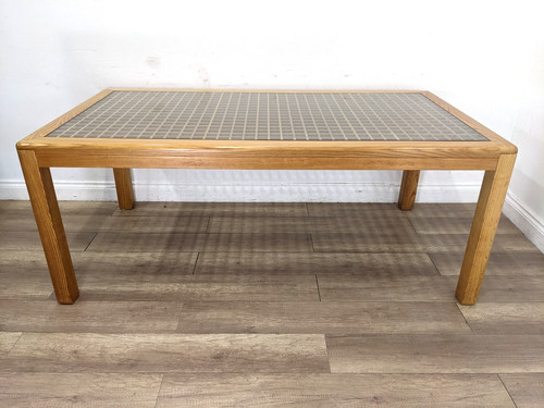 Dining table large - table, grid