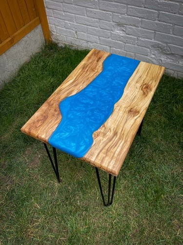River side table - river,